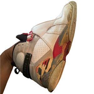 2013 Bugs bunny Jordan 8’s great restoration project for those sneaker heads!